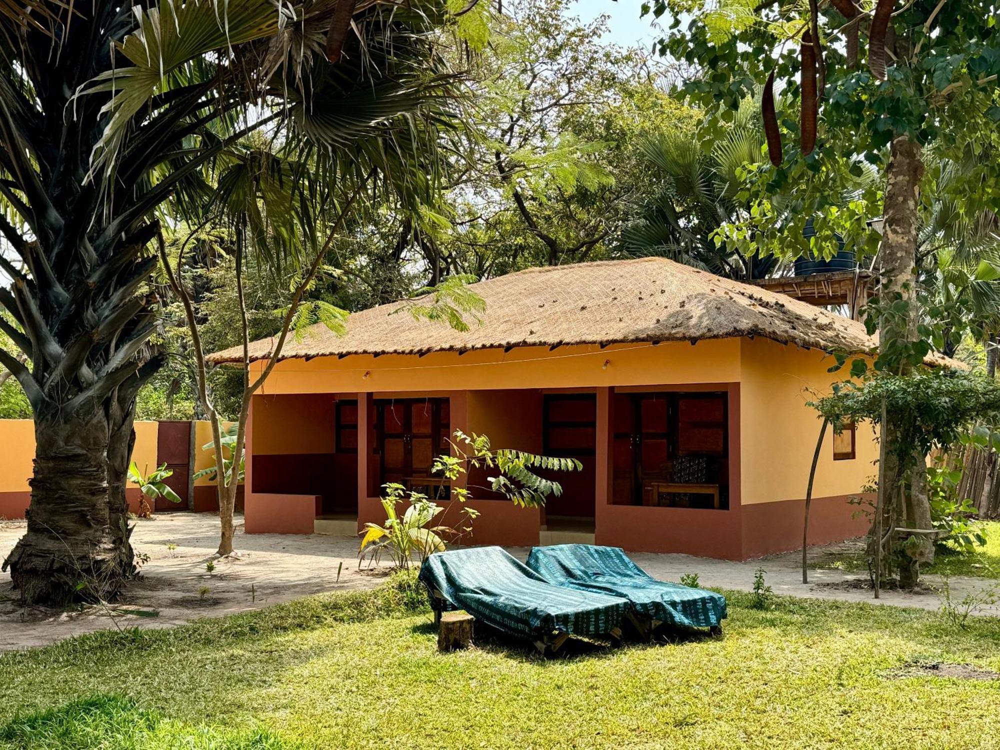 Little'S Nature Retreat Kartong 외부 사진
